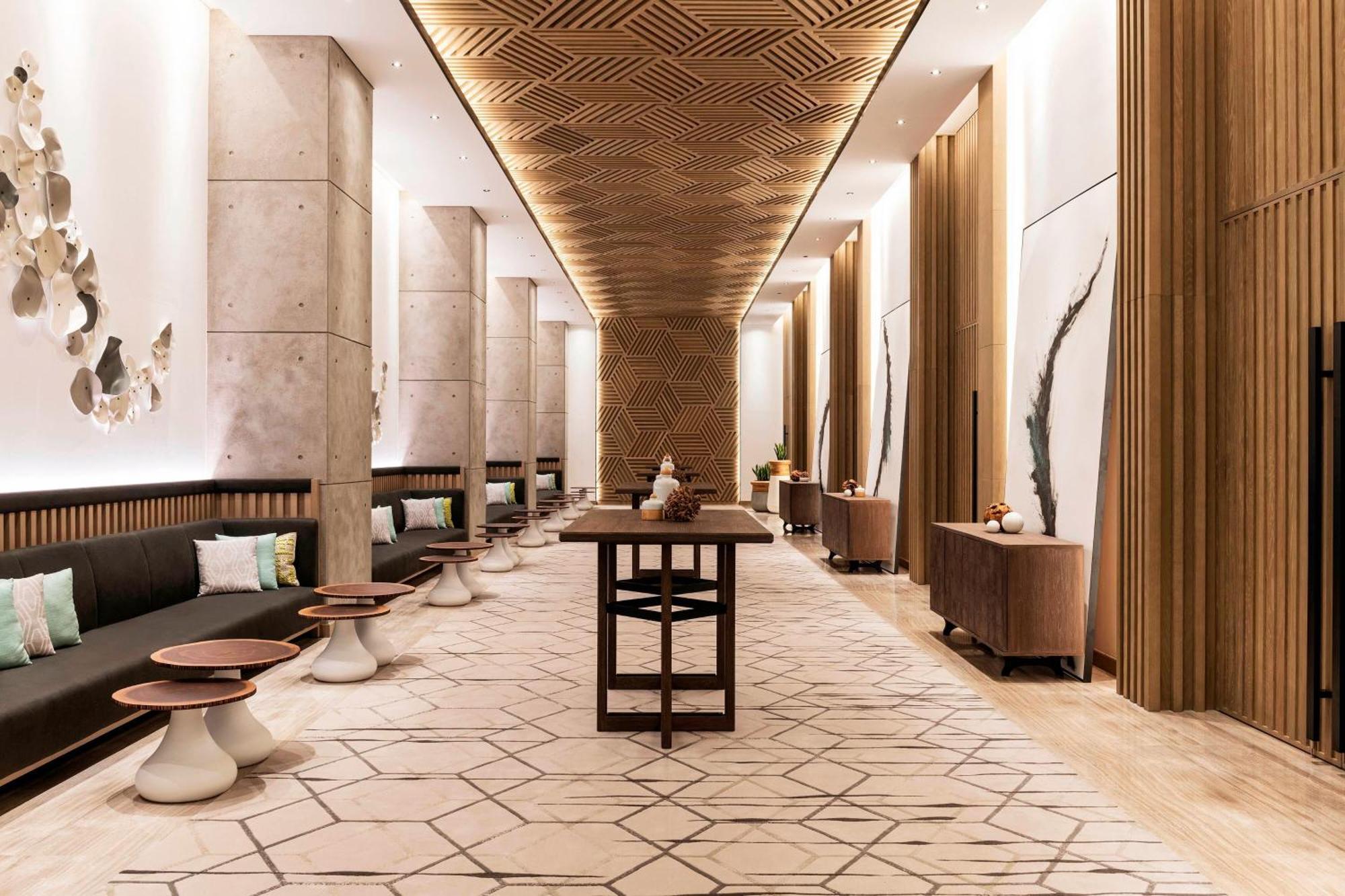 Le Royal Meridien & 5*